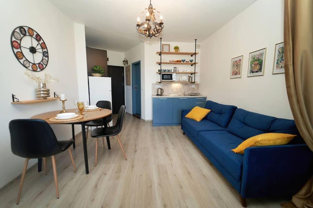 Design Studio In Atlantis Resort&Spa, Burgas Airport Buitenkant foto