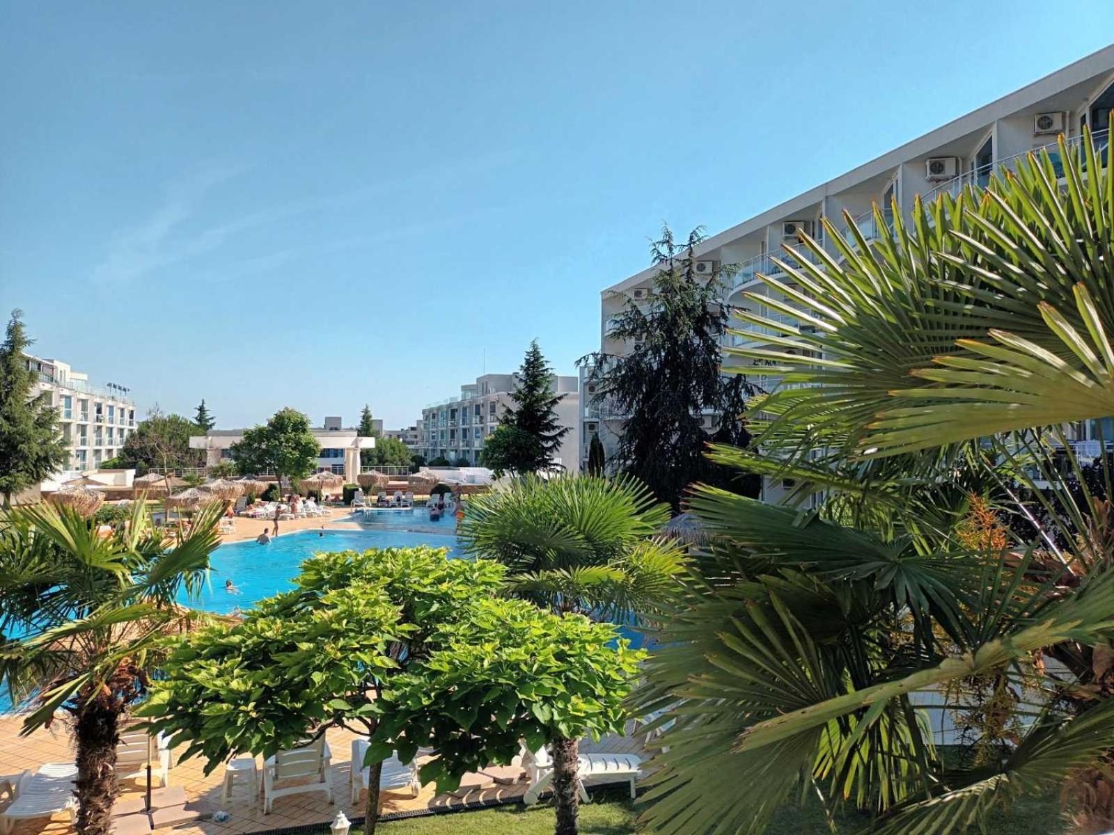 Design Studio In Atlantis Resort&Spa, Burgas Airport Buitenkant foto